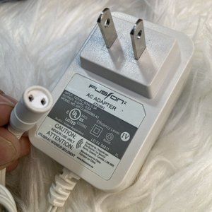 Fusion Ac MT12-9090080-A1 27316 Power Supply Adapter Charger Cord Output 9v 0.8A